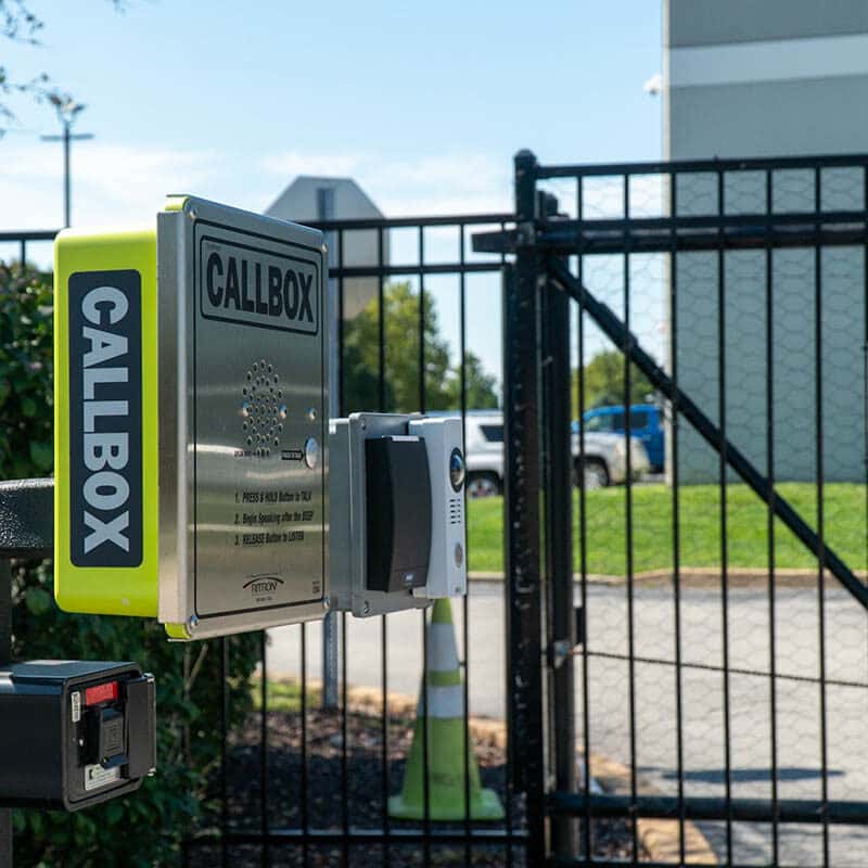 Fence-Deck-Depot-894Corporate-Property-Fence-800×800