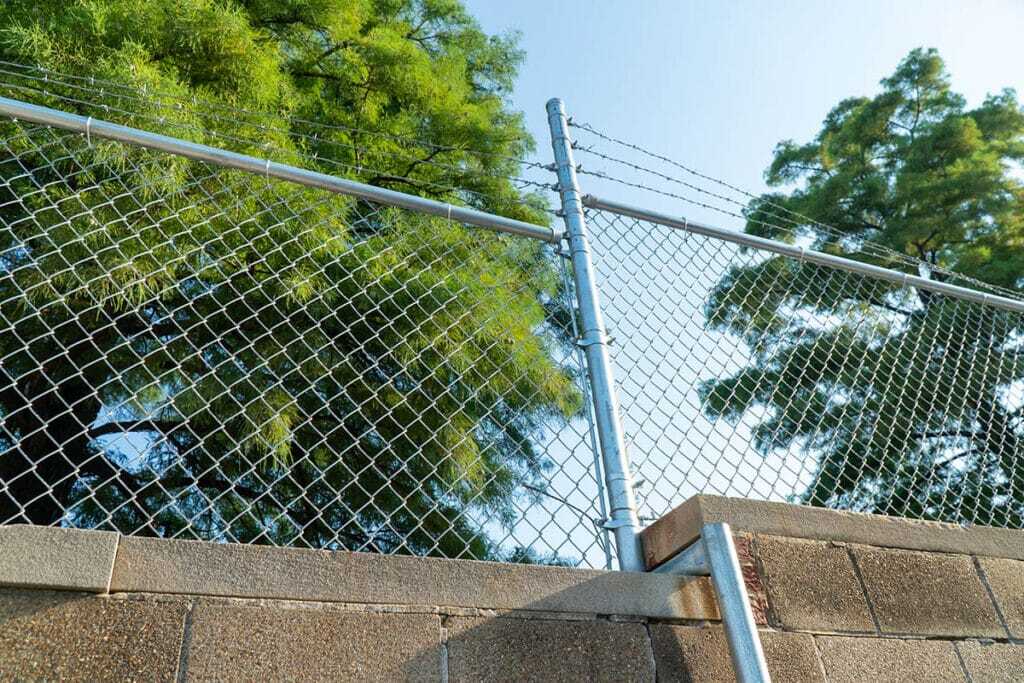 Commercial chain link fence and gate