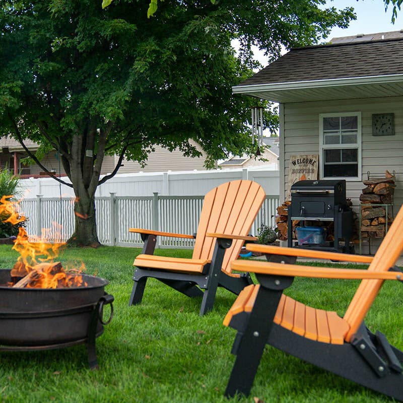 Fence-Deck-Depot-087-1-vinyl-fence-installation-800×8 Lounge chairs around fire in fenced-in yard