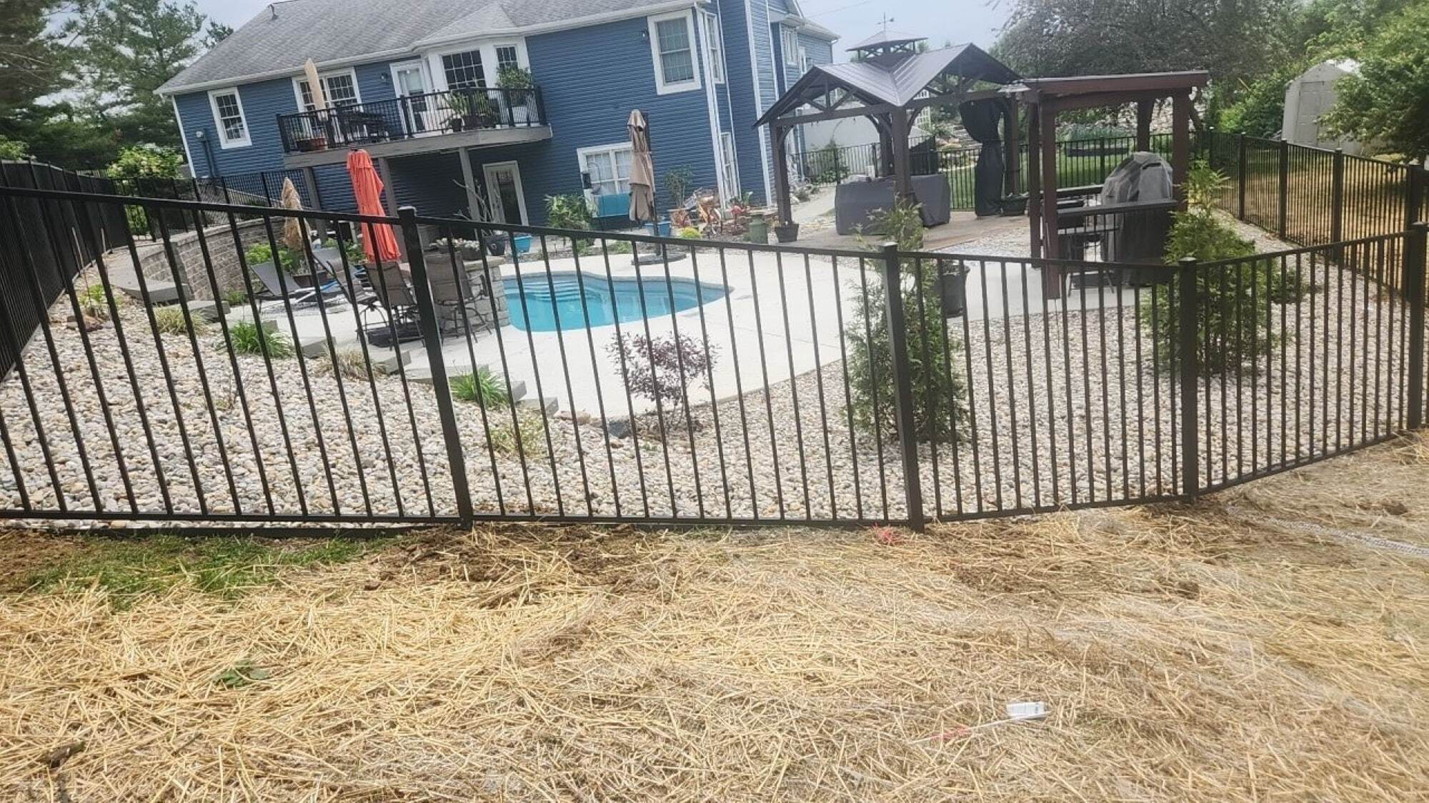 Aluminum fence