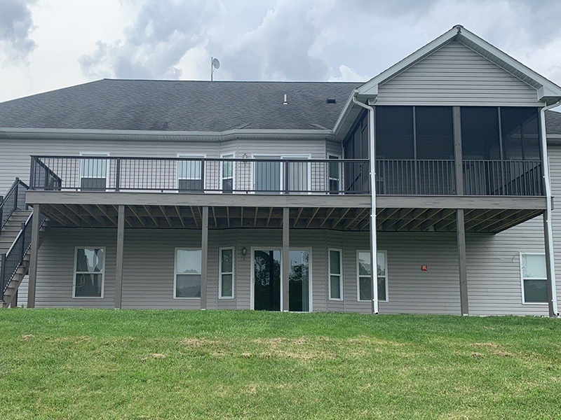 Large deck with screened-in porch