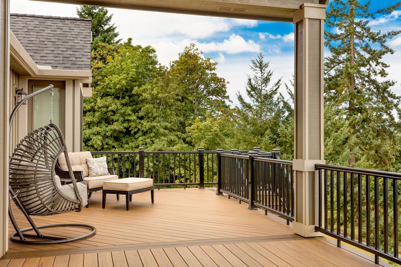 Modern TimberTech deck with metal railing